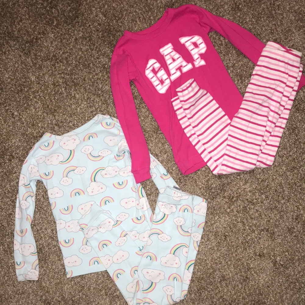 Bundle of 2 baby gap girl pjs 5T